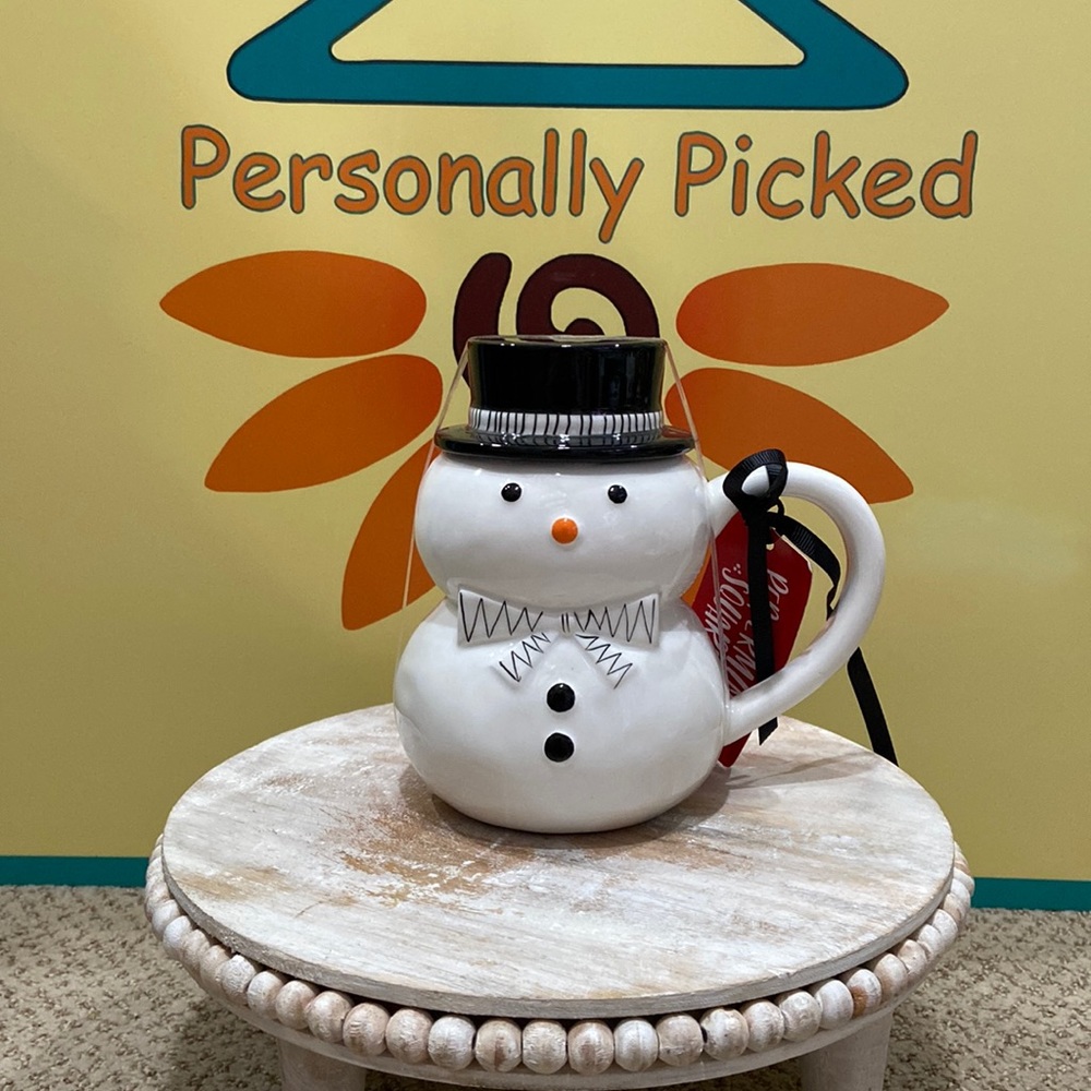 Potter’s Studio Snowman Covered Mug